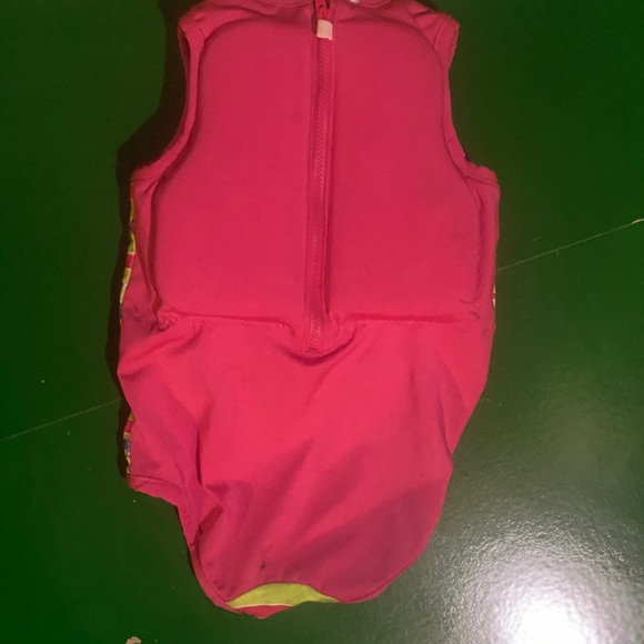 Floater girls swim suit small size  5-6 like new - Picture 4 of 9